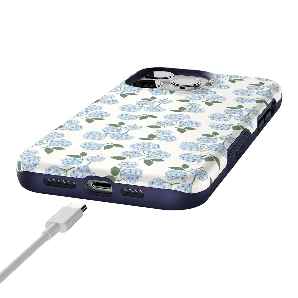 Nantucket Cottage | Blue Hydrangea Case