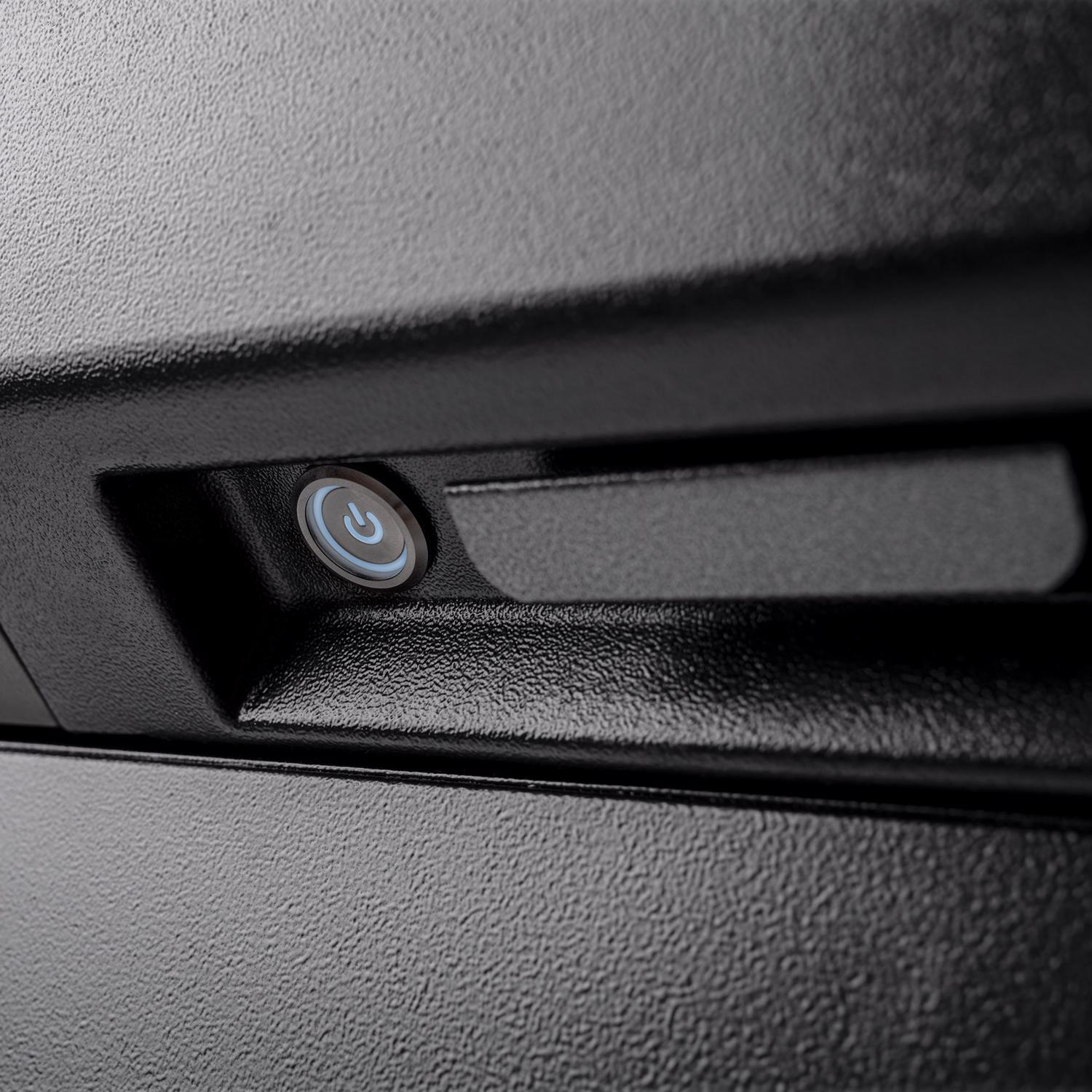 Traeger Ironwood XL Wood Pellet Bluetooth and WiFi Grill and Smoker Black