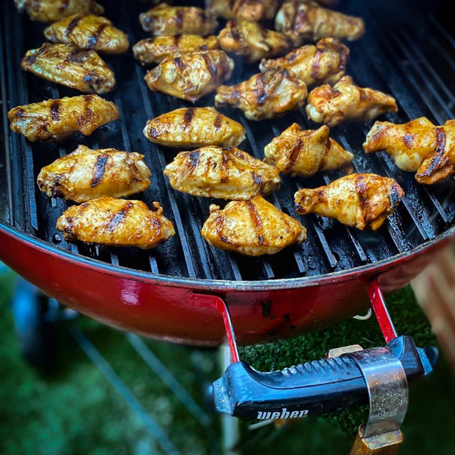 GrillGrate For Weber Kettle 22 and all 22.5 Diameter Grills GrillGrate Set 20 in. L X 15.38 in. W