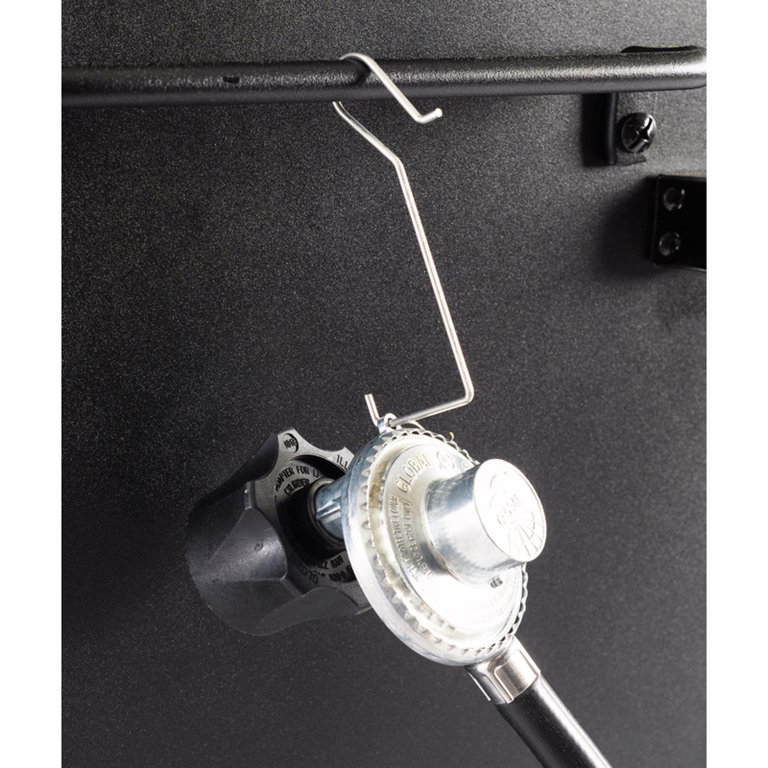 Masterbuilt Wood Chips Vertical Smoker Black