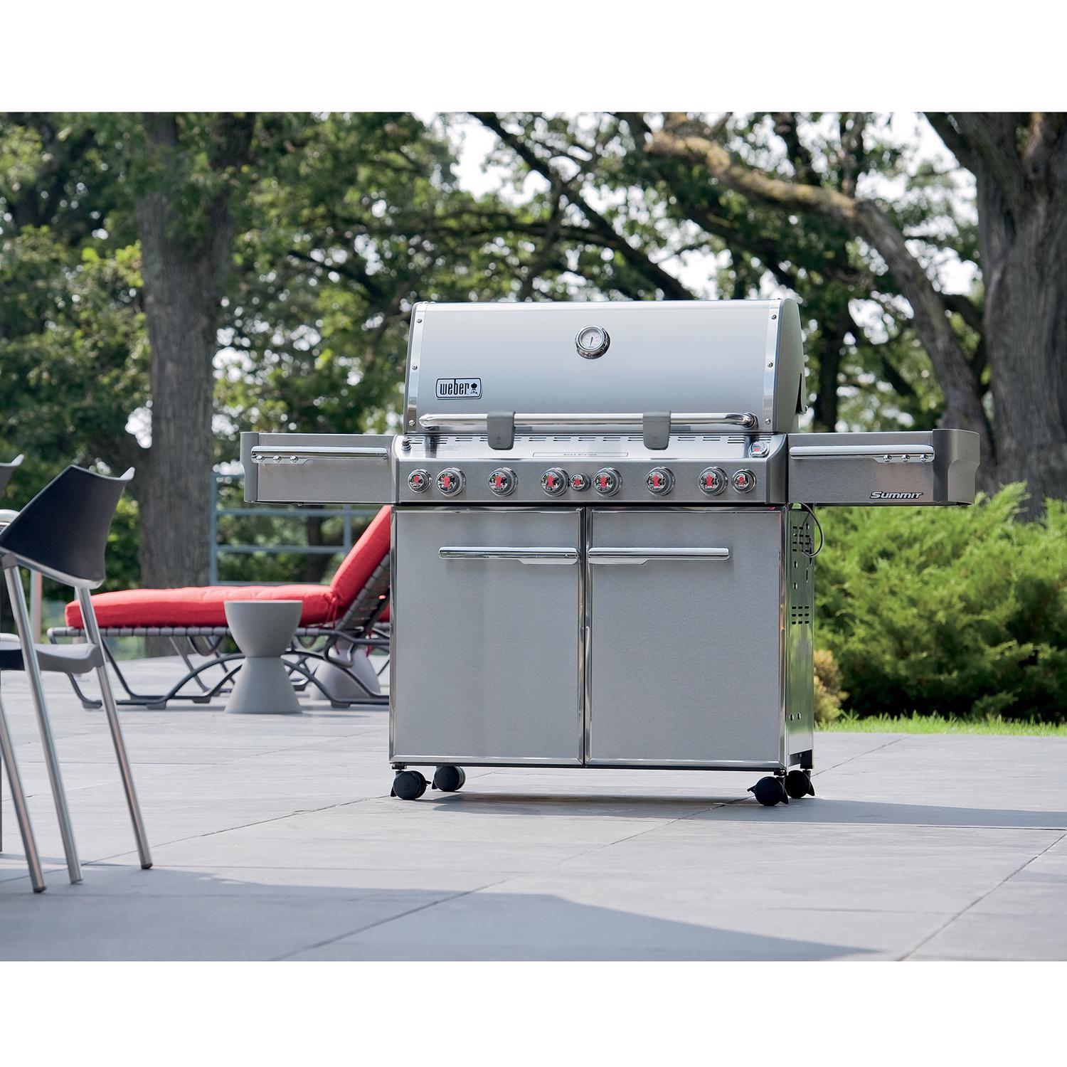 Weber Summit S-670 6 Burner Natural Gas Grill Stainless Steel
