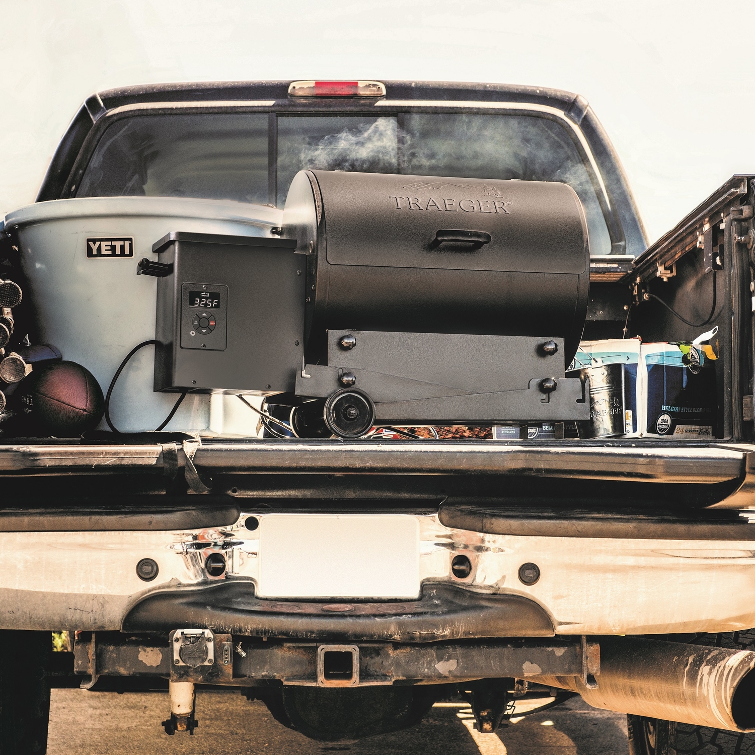 Traeger Tailgater 20 Wood Pellet Grill Black