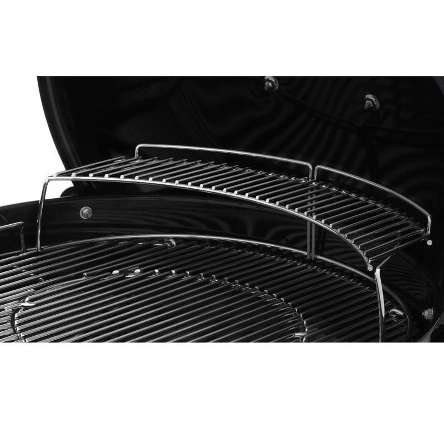 Weber 22 in. Master-Touch Charcoal Grill Black
