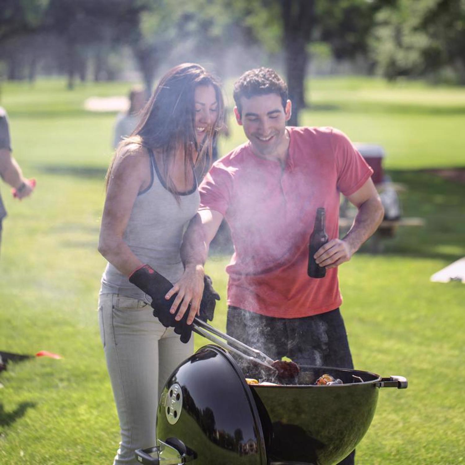 Weber 18 in. Original Kettle Charcoal Grill Black