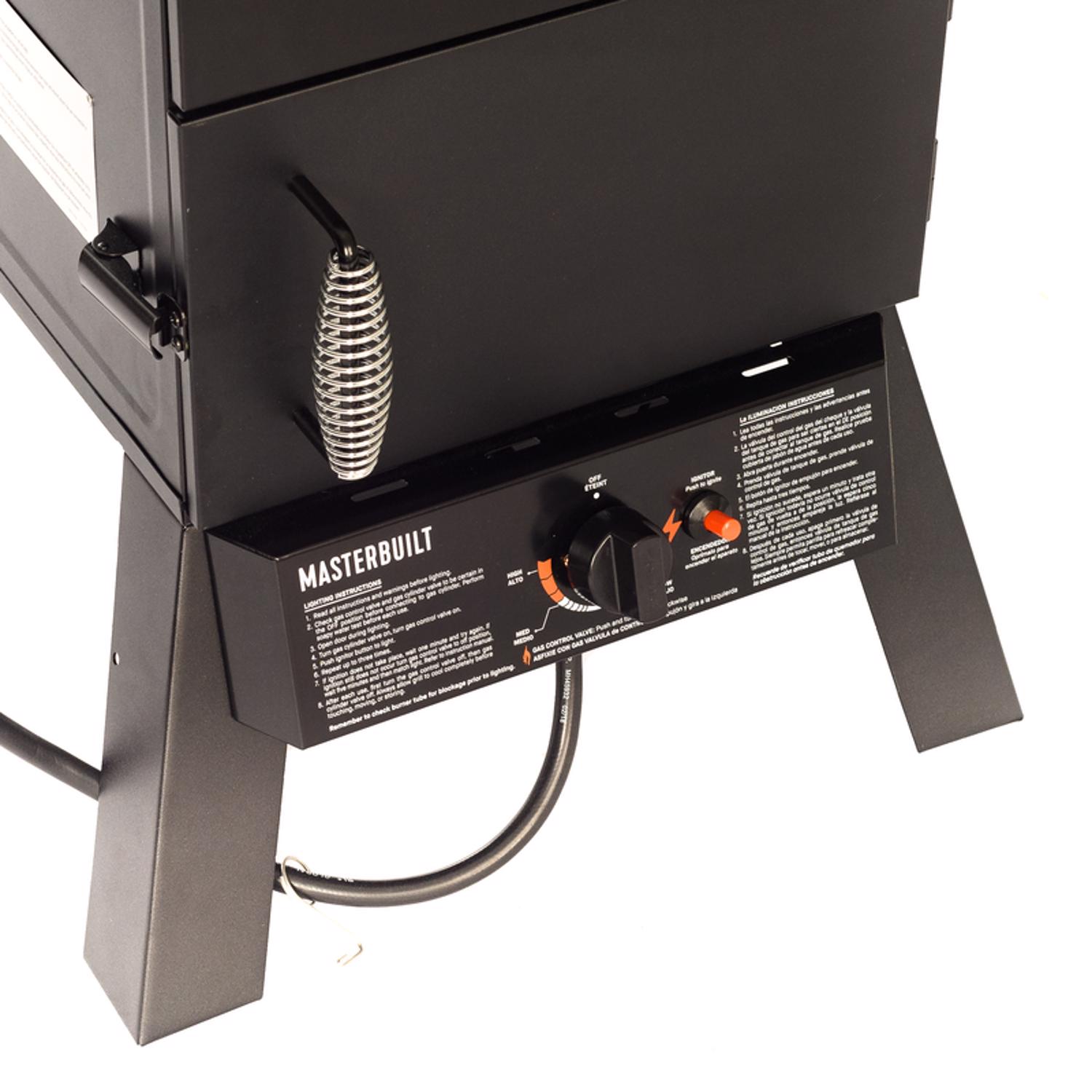 Masterbuilt Wood Chips Vertical Smoker Black